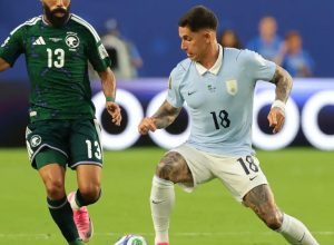 uruguai-arranca-1-a-1-com-arabia-saudita-em-estreia-do-grupo-h-da-copa