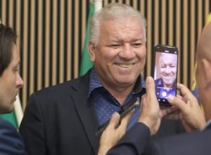 gilsao-celebra-semestre-produtivo-e-sintonia-com-prefeito-de-aparecida
