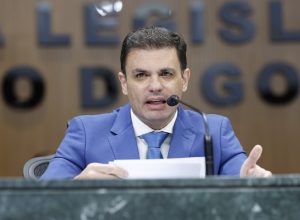 deputado-issy-quinan-foca-na-reeleicao-e-descarta-presidencia-da-alego