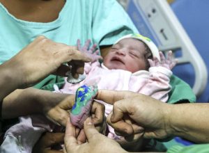 hospitais-do-rio-homenageiam-bebes-que-nascem-durante-a-copa