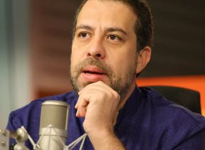boulos-critica-lobbies-contra-o-fim-da-escala-6-por-1-e-o-move-brasil