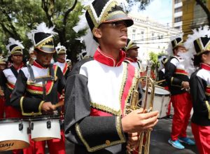 fanfarras-sao-tradicao-em-desfiles-em-memoria-da-independencia-baiana