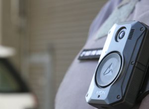 governo-do-rj-deve-entregar-prazo-para-cameras-em-uniformes-policiais