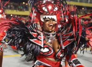 rj:-beija-flor-e-salgueiro-se-destacam-no-2o-dia-do-grupo-especial