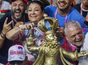 rosas-de-ouro-e-a-grande-campea-do-carnaval-de-sao-paulo