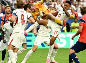 inglaterra-vence-noruega-e-garante-vaga-na-semifinal