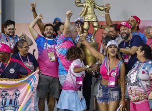 rosas-de-ouro-e-campea-do-carnaval-de-sao-paulo