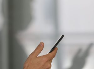 fazenda-vai-endurecer-restricoes-para-sites-de-bets,-diz-ministro