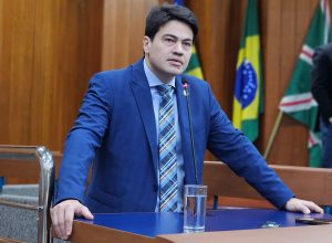 com-apoio-de-gustavo-gayer,-igor-franco-anuncia-projeto-a-camara-federal