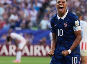 mbappe-confirma-artilharia-da-copa-do-mundo-e-repete-marca-de-56-anos