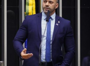 moraes-da-48h-para-daniel-silveira-explicar-publicacao-de-video-no-x