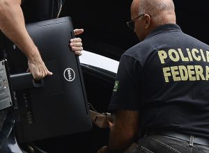 pf-investiga-senador-weverton-rocha-por-suspeita-de-desvios-no-inss