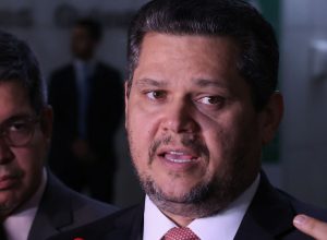 alcolumbre-envia-pec-do-fim-da-escala-6×1-para-ccj-do-senado