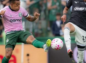 coritiba-e-botafogo-empatam-e-mantem-jejum-de-vitorias-no-brasileirao