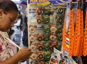 vendas-no-comercio-varejista-tem-variacao-de-0,1%-em-agosto