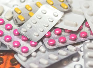 anvisa-proibe-lotes-de-medicamento-para-tratar-cancer