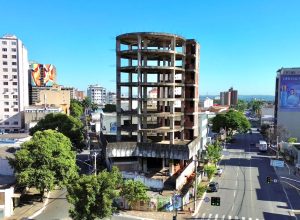 predio-abandonado-ha-30-anos-tera-obras-retomadas-no-centro-de-goiania