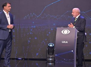 mendonca-diz-que-flavio-e-lula-podem-divulgar-sigilos