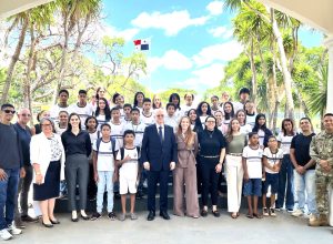 projeto-do-governo-de-goias-leva-alunos-de-formosa-a-embaixada-do-panama