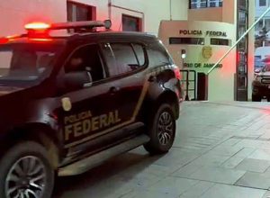 traficantes-europeus-sao-presos-em-angra-com-47-quilos-de-cocaina