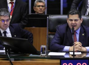 orcamento:-congresso-corta-84%-dos-recursos-para-a-lei-aldir-blanc