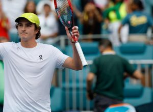 joao-fonseca-avanca-a-3a-rodada-em-miami-apos-bater-tenista-frances