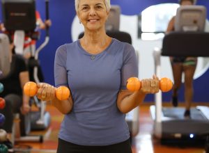 musculacao-protege-cerebro-de-idosos-contra-demencia,-diz-estudo