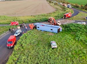 acidente-de-onibus-deixa-ao-menos-10-mortos-em-minas-gerais