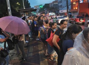 chuva-de-sabado-em-cidades-paulistas-supera-o-previsto-para-todo-o-mes