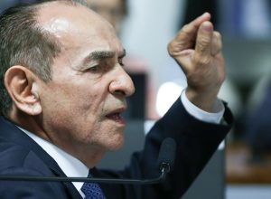 pec-do-fim-da-reeleicao-para-chefes-do-executivo-avanca-no-senado