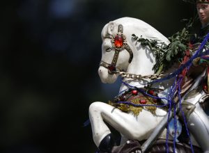 caminhos-da-reportagem-mostra-sincretismo-da-festa-de-sao-jorge